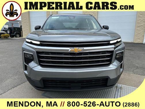 2025 Chevrolet Traverse LT