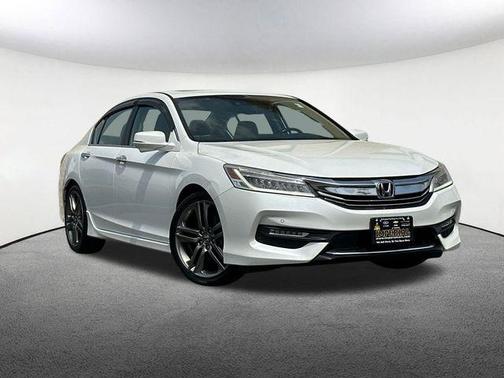 2017 Honda Accord Touring V6