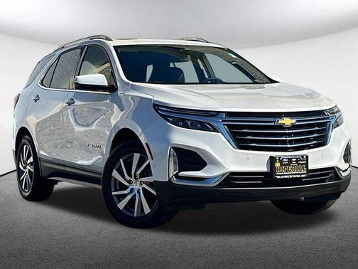 Iridescent Pearl Tricoat 2023 Chevrolet Equinox Premier w/1LZ