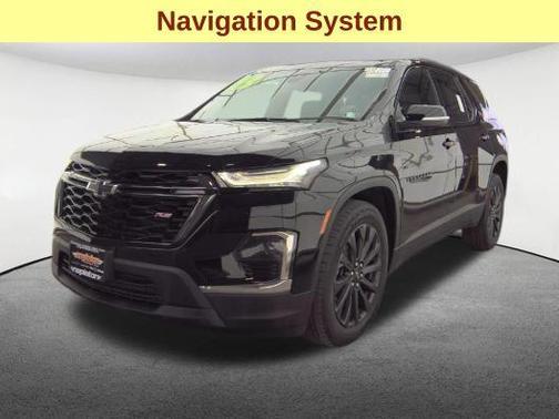Mosaic Black Metallic 2023 Chevrolet Traverse RS