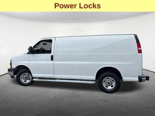 2022 GMC Savana 2500 Work Van