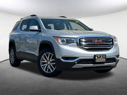 2018 GMC Acadia SLE-2
