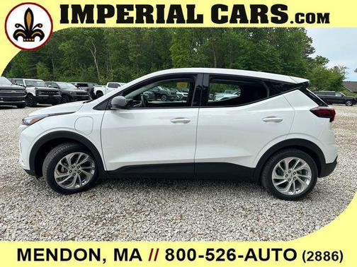 Summit White 2027 Chevrolet Bolt LT FWD