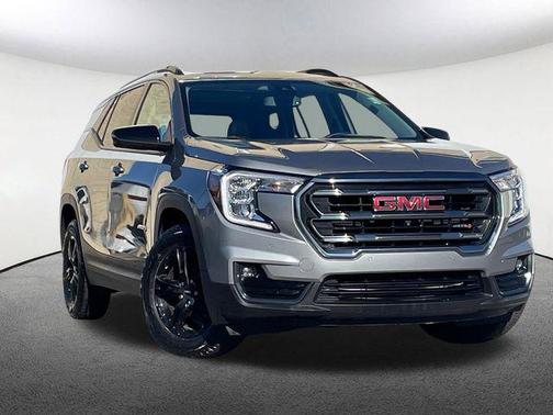 2024 GMC Terrain AWD AT4