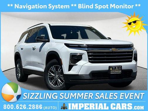 2024 Chevrolet Traverse LT