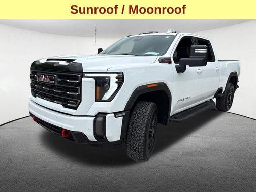 Summit White 2024 GMC Sierra 2500 AT4