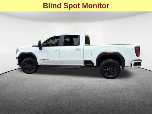 Summit White 2024 GMC Sierra 2500 AT4