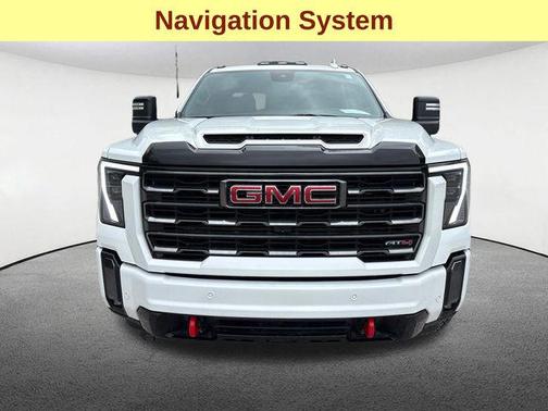 Summit White 2024 GMC Sierra 2500 AT4