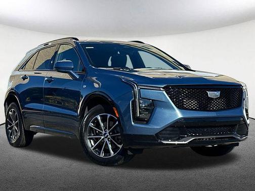 2025 Cadillac XT4 Sport