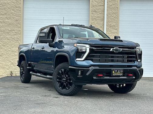 2025 Chevrolet Silverado 2500 LT
