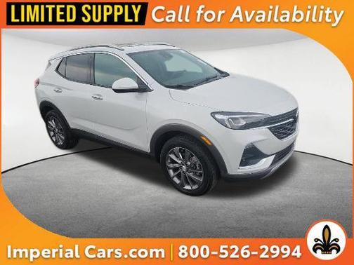 White Frost Tricoat 2022 Buick Encore GX Essence
