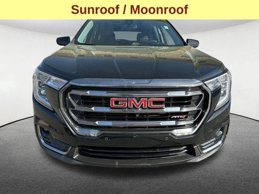 2023 GMC Terrain AWD AT4