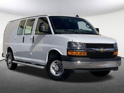 2024 Chevrolet Express 2500 RWD 2500 Regular Wheelbase WT