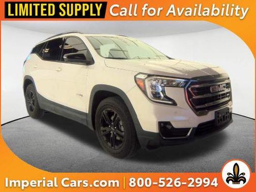White Frost Tricoat 2022 GMC Terrain AWD AT4