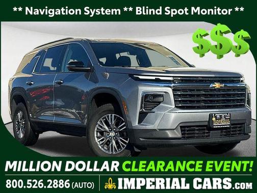 2025 Chevrolet Traverse LT