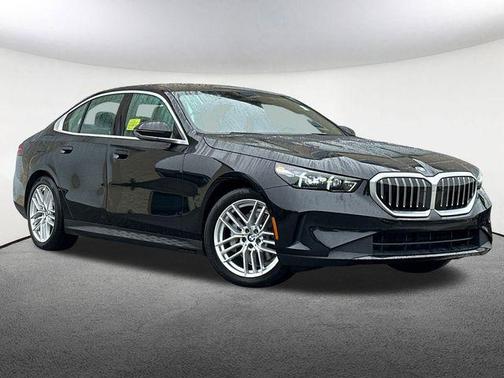 2025 BMW 530 i xDrive