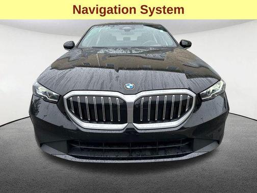 2025 BMW 530 i xDrive