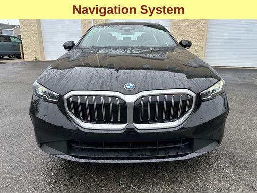 2025 BMW 530 i xDrive
