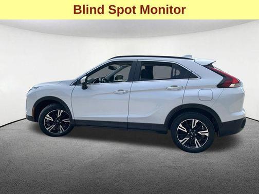 White Diamond 2023 Mitsubishi Eclipse Cross SE