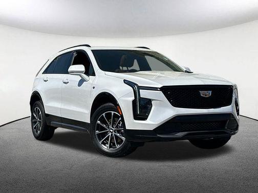 2024 Cadillac XT4 Sport