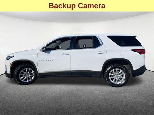 2024 Chevrolet Traverse LS