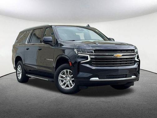 2023 Chevrolet Suburban LT