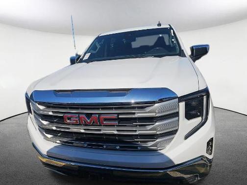 Summit White 2022 GMC Sierra 1500 SLE