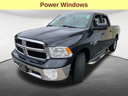 2019 RAM 1500 SLT
