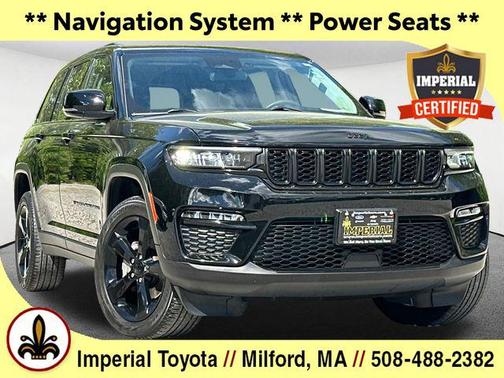Diamond Black Crystal Pearlcoat 2023 Jeep Grand Cherokee Limited