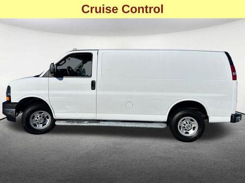 2024 Chevrolet Express 2500 RWD 2500 Regular Wheelbase WT