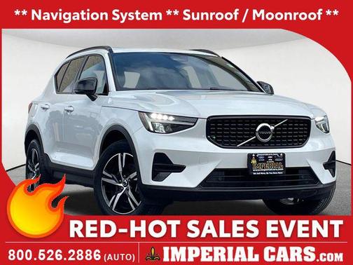 2024 Volvo XC40 B5 Core Bright Theme
