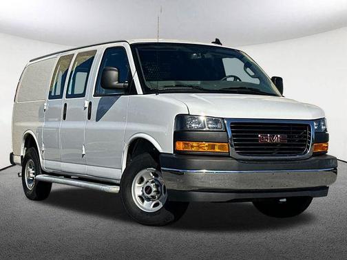 2024 GMC Savana 2500 Work Van
