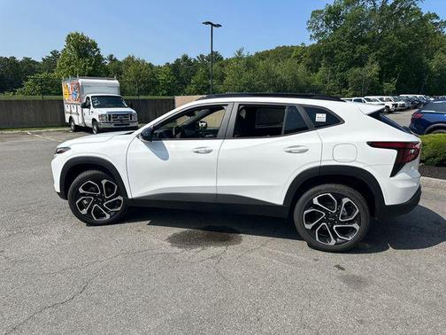 2025 Chevrolet Trax FWD 2RS