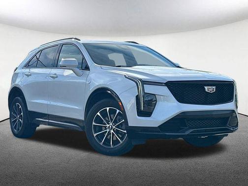 2024 Cadillac XT4 Sport