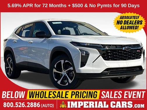 Summit White 2026 Chevrolet Trax FWD 1RS