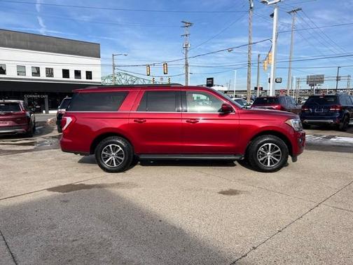 Photo 5 of 26 of 2018 Ford Expedition Max XLT