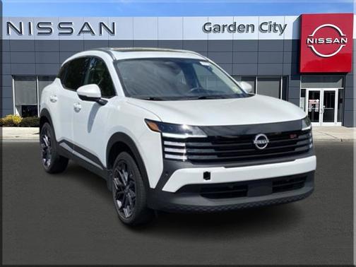 Aspen White Tri 2025 Nissan Kicks SR