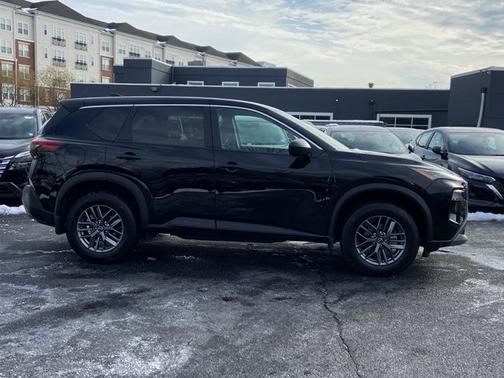 Black 2023 Nissan Rogue S