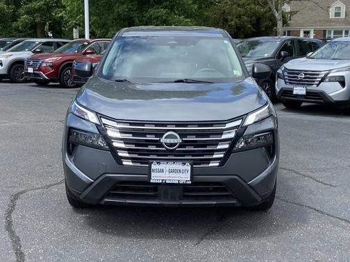 Gun Metallic 2025 Nissan Rogue S