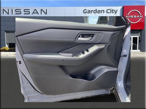 Boulder Gray Metallic 2025 Nissan Rogue SL