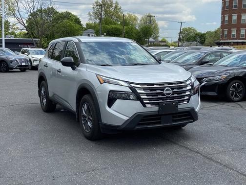 Brilliant Silver Metallic 2025 Nissan Rogue S