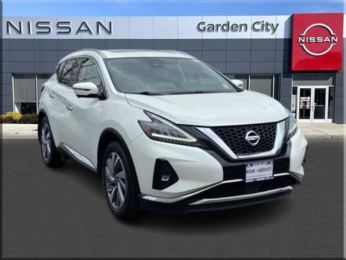 White 2020 Nissan Murano SL