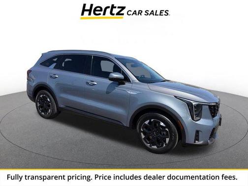 Everlasting Silver 2024 Kia Sorento S