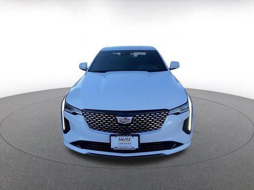 2024 Cadillac CT4 Luxury