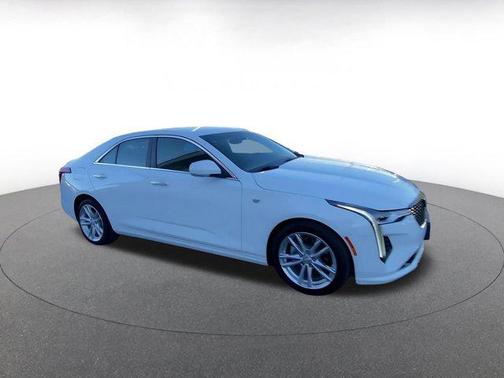 2024 Cadillac CT4 Luxury