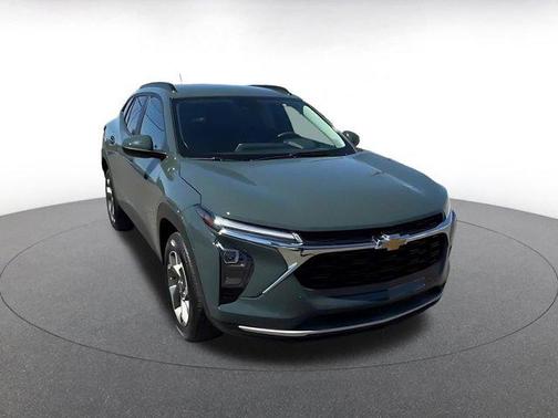 Cypress Gray 2025 Chevrolet Trax LT