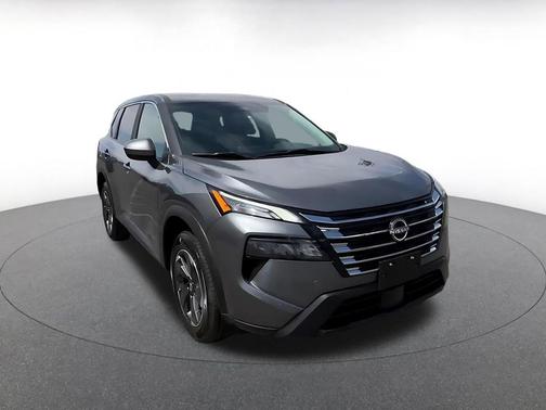 Gun Metallic 2025 Nissan Rogue SV