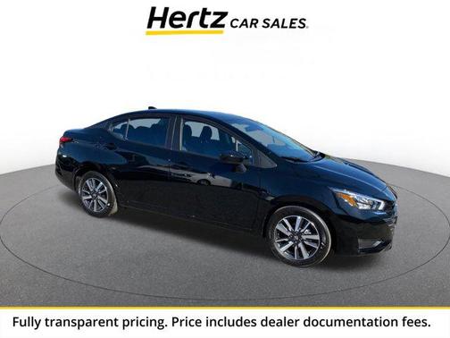 Super Black 2025 Nissan Versa 1.6 SV