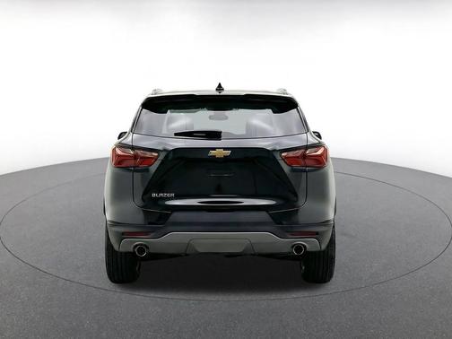 Black 2025 Chevrolet Blazer 2LT