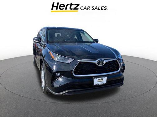 2025 Toyota Highlander LE